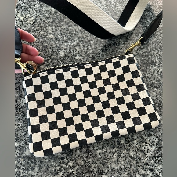 Clare V Checker wallet pouch with tabs and strap - Picture 3 of 9